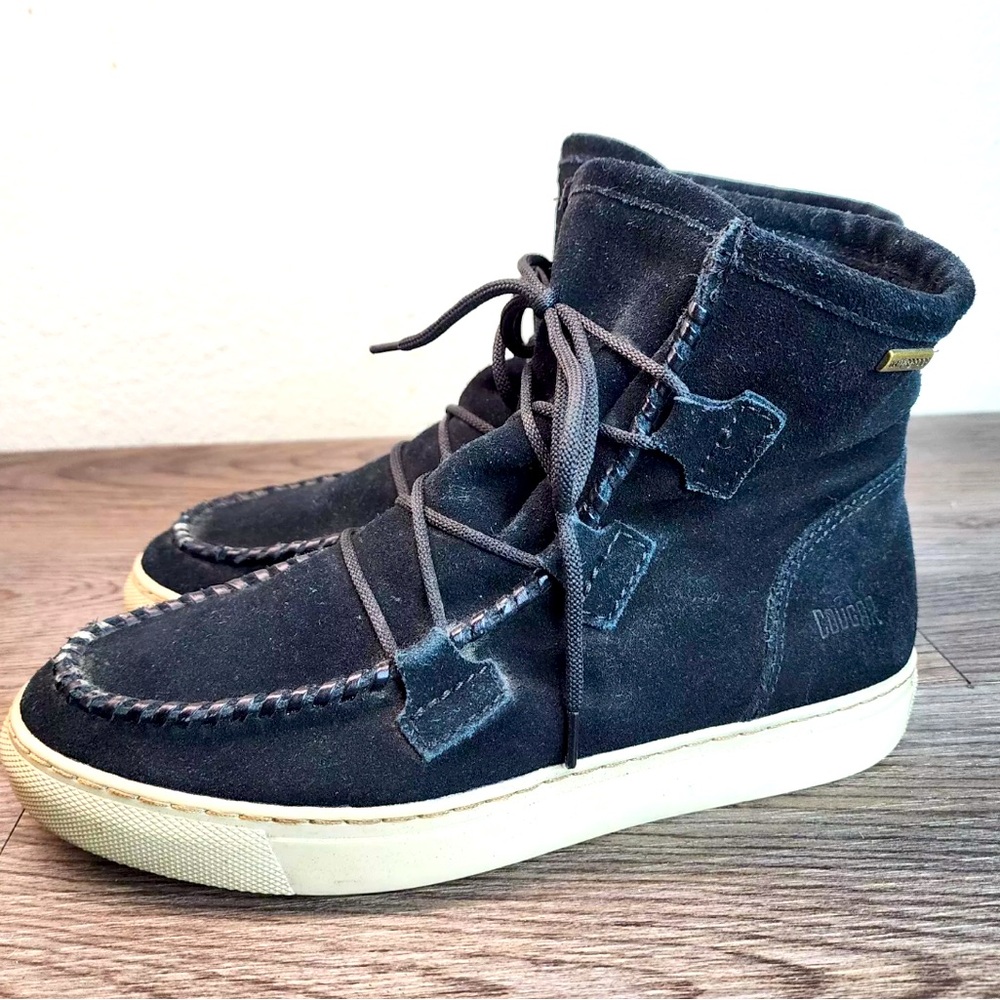 Cougar Fabiola Boots Size 9M Black Suede Moccasin Waterproof Lace Up